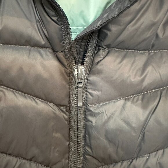 Lands’ End Ultralight Long Down Vest Women's Size Medium Petite Navy Blue - Picture 2 of 9